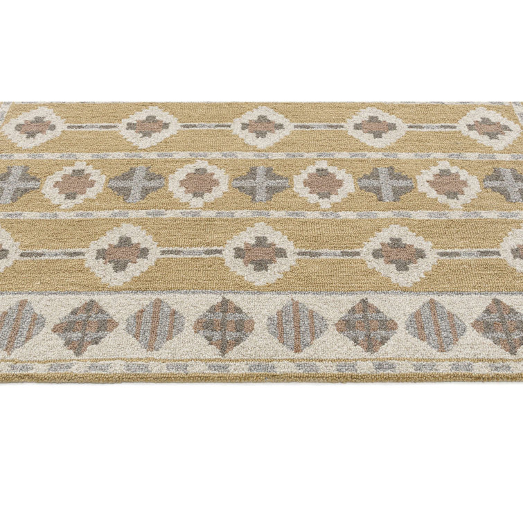 Hand-Tufted Beige and Gray Wool Rectangular Rug 5' x 8'