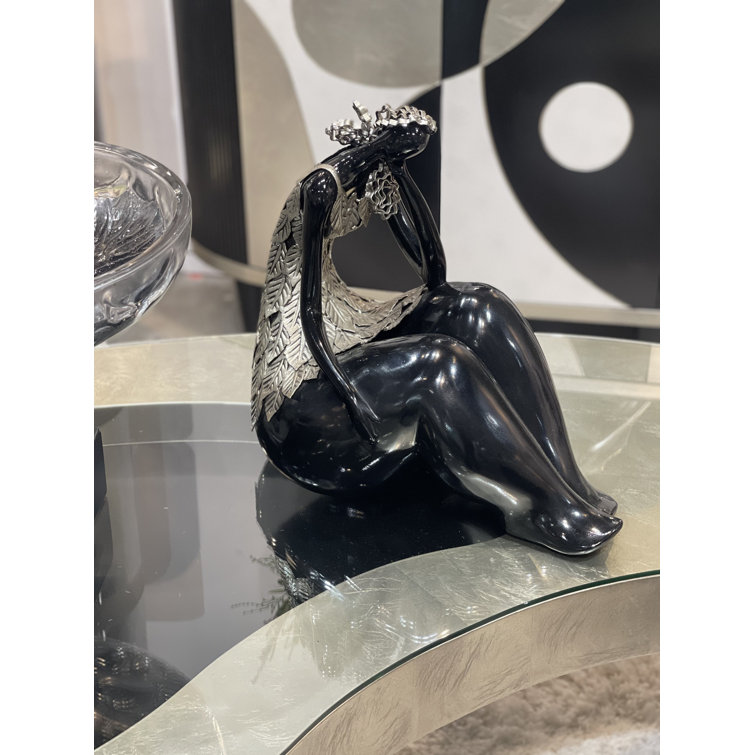 People Figurines & Sculptures
