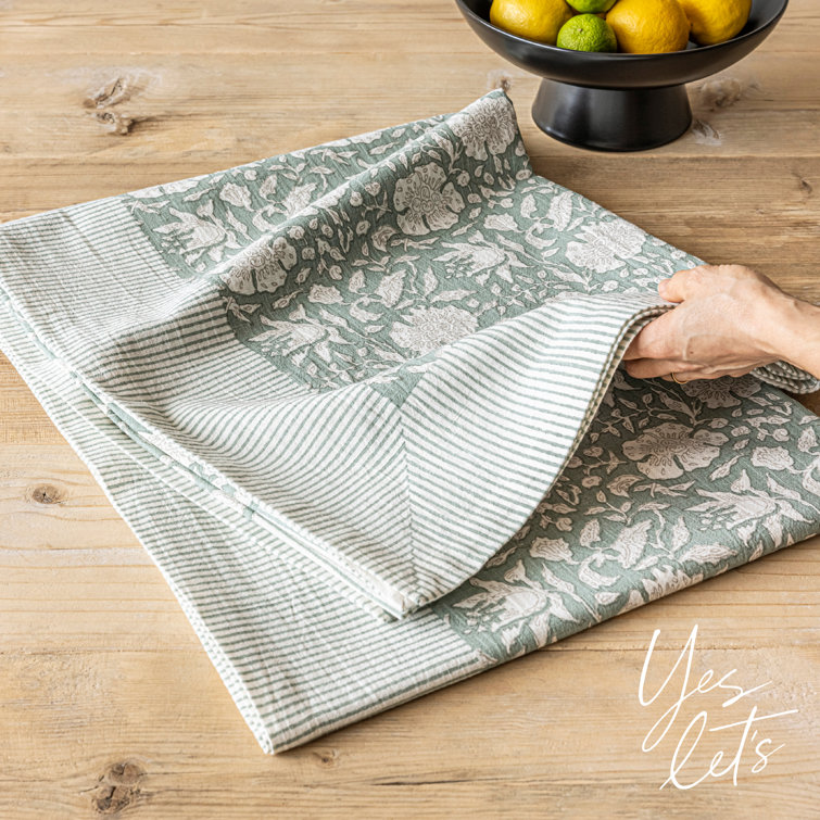 Green Floral Cotton Rectangular Tablecloth 70" x 108"