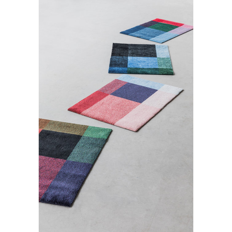 Colorful Meadow Recycled Plastic Outdoor Doormat 34 x 24 In