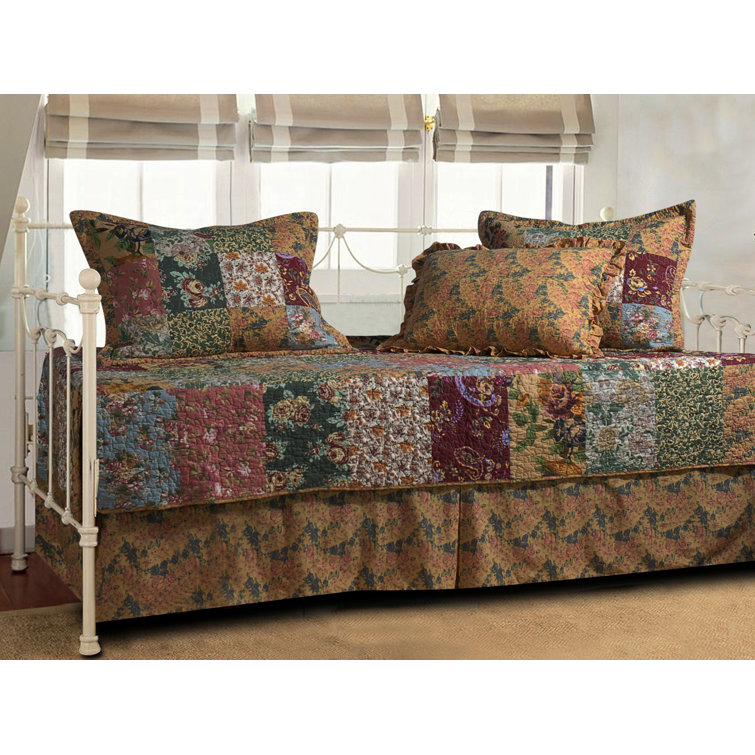 Twin Blue Cotton Reversible Patchwork Quilt Set