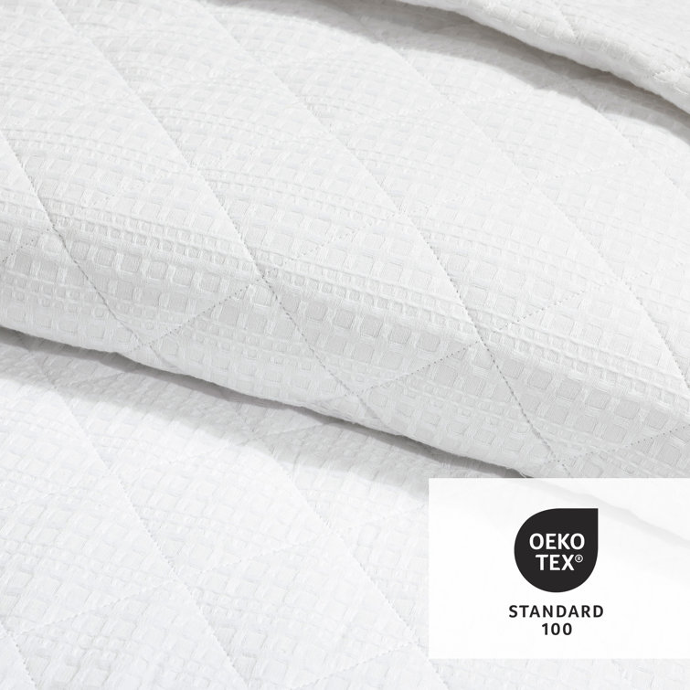 Haniya White Cotton Waffle Weave Full/Queen Quilt Set