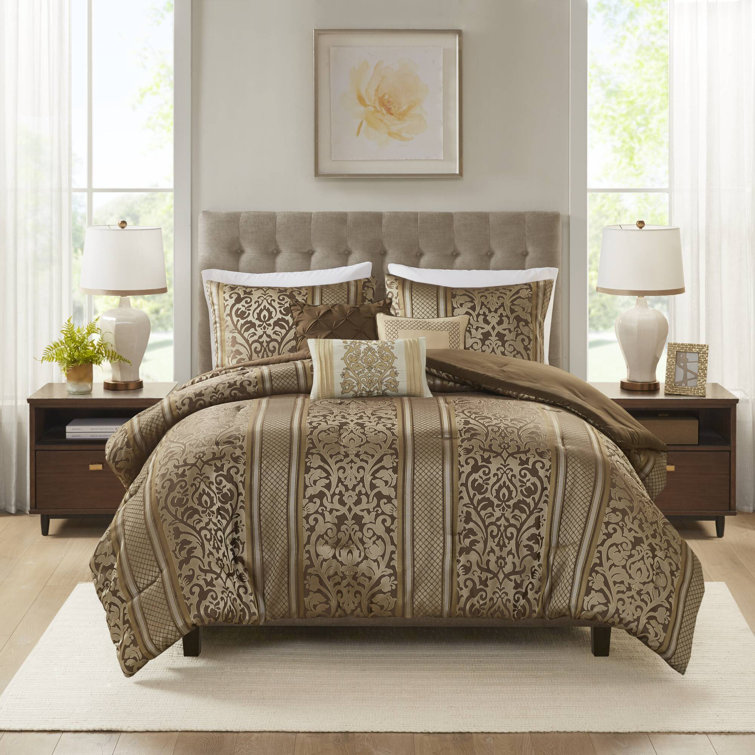 Full Brown Jacquard Microfiber Comforter Set with Throw Pillows