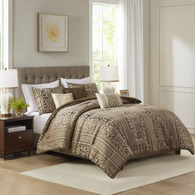Full Brown Jacquard Microfiber Comforter Set with Throw Pillows