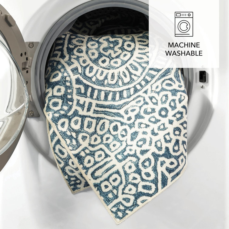 Temple Ink Blue and White Synthetic Machine Washable Rug, 3x5