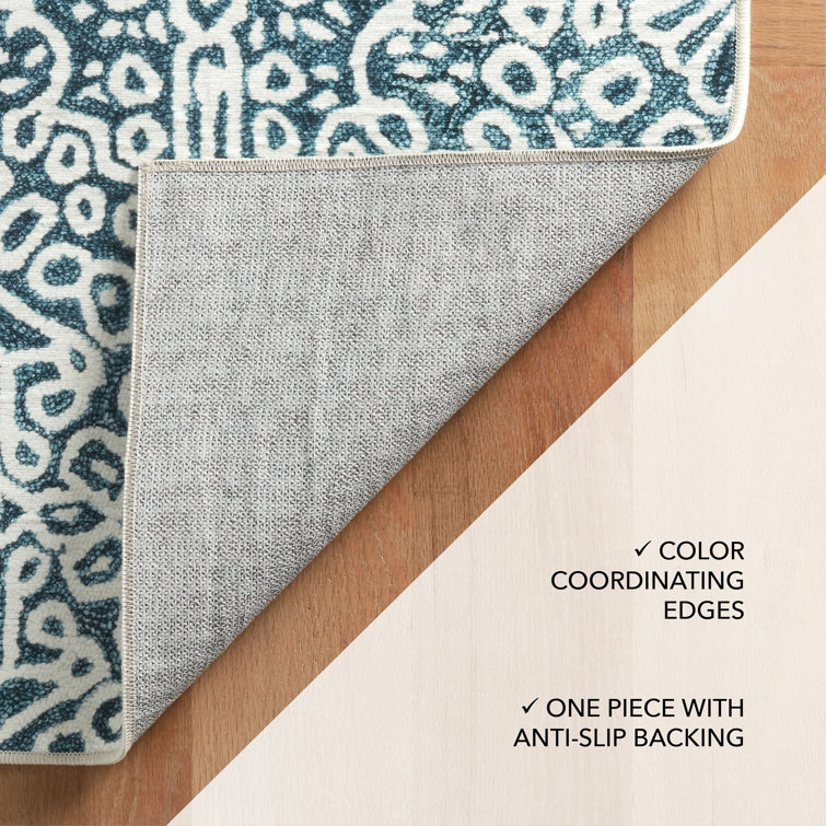 Temple Ink Blue and White Synthetic Machine Washable Rug, 3x5