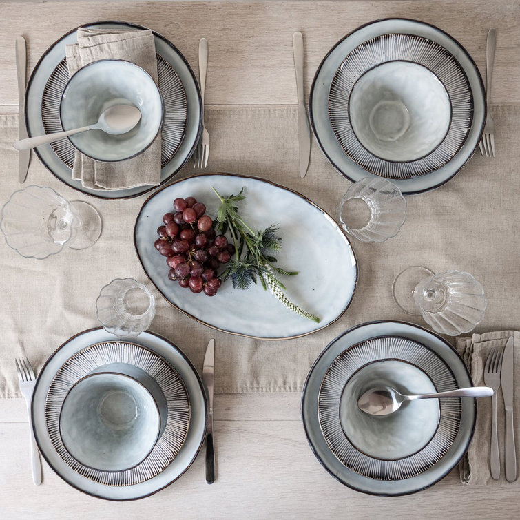 Blue Porcelain 12-Piece Dinnerware Set for 4