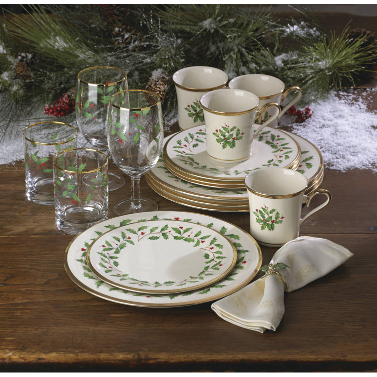 Lenox Holiday 12-Piece Porcelain Dinnerware Set with Gold Detailing