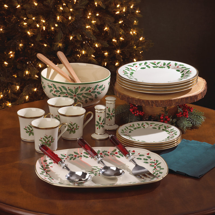 Lenox Holiday 12-Piece Porcelain Dinnerware Set with Gold Detailing