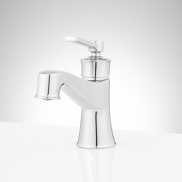 Chrome Single Hole Bathroom Faucet with Pop-Up Drain Assembly