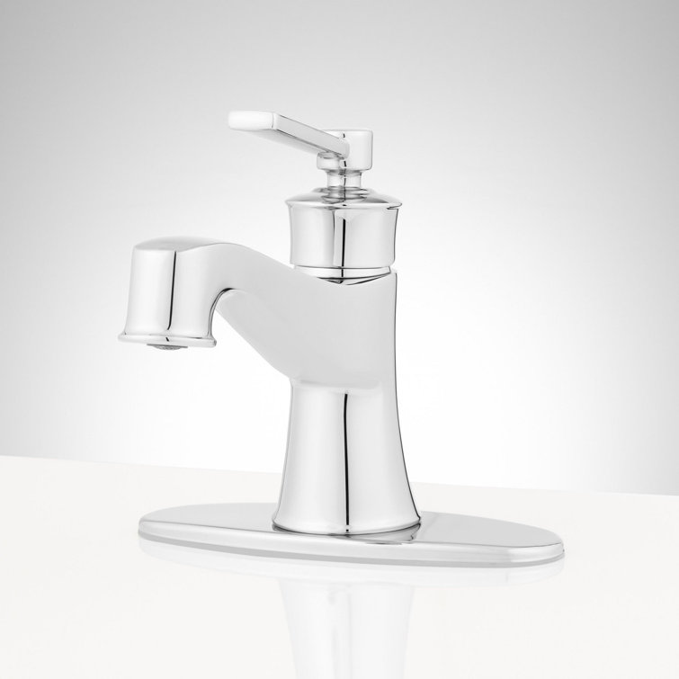 Chrome Single Hole Bathroom Faucet with Pop-Up Drain Assembly