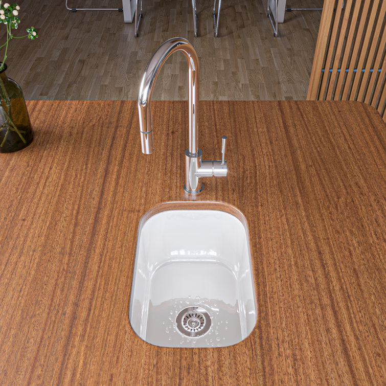 Polished Stainless Steel Pull Down Kitchen Faucet with Spray