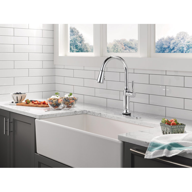 Renaldi Chrome Touchless Pull-down Kitchen Faucet with Pull-out Spray