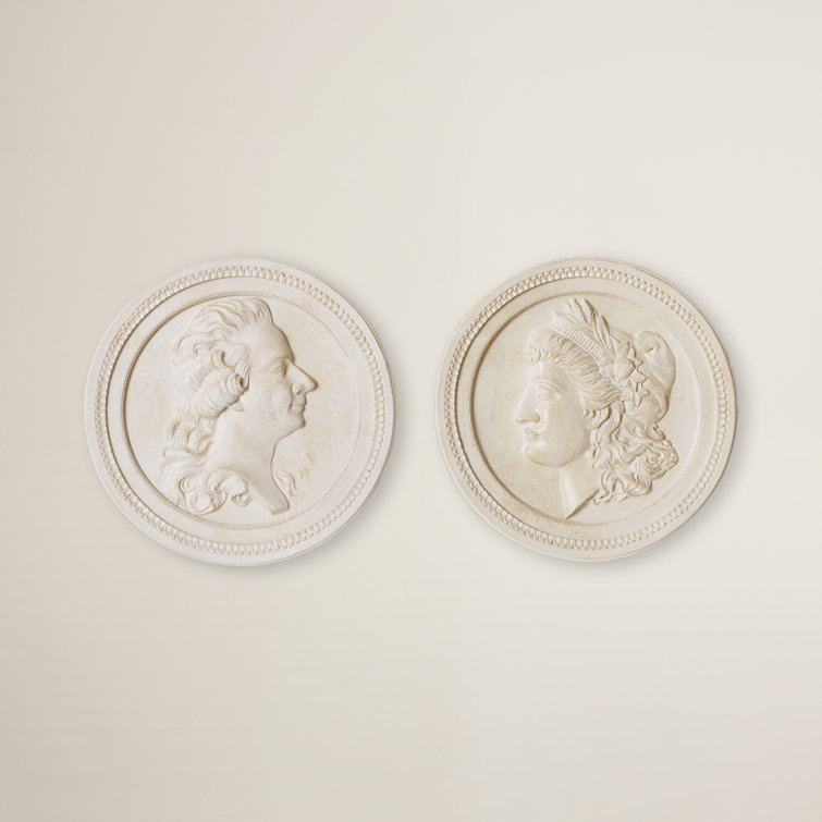 9.8'' Gray Resin Traditional Round Wall Decor Set