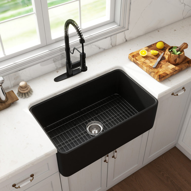 Matte Black Fireclay Single Bowl Farmhouse Sink with Faucet