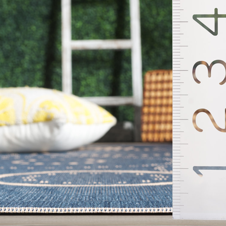 Rectangular 5' x 7' Blue and Natural Cotton Synthetic Rug