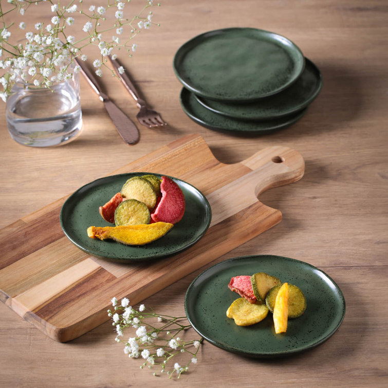 Greenery 6.1'' Porcelain Round Bread Plate