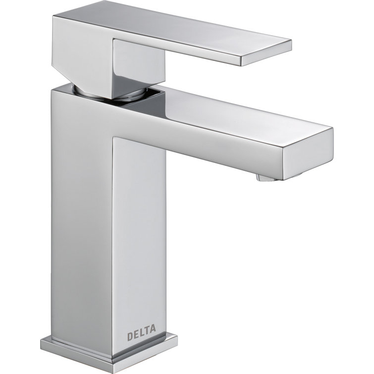 Chrome Modern Single Hole Bathroom Faucet with Drain Assembly