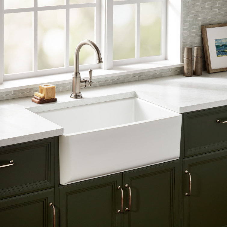 Grigham 30" White Fireclay Farmhouse Apron Sink