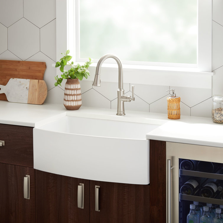 Wenbrook 30" White Fireclay Farmhouse Apron Sink