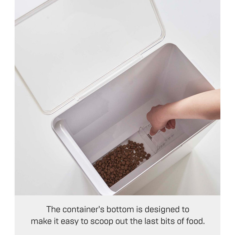 White Airtight Plastic Pet Food Storage Container, 3.2 Gallon