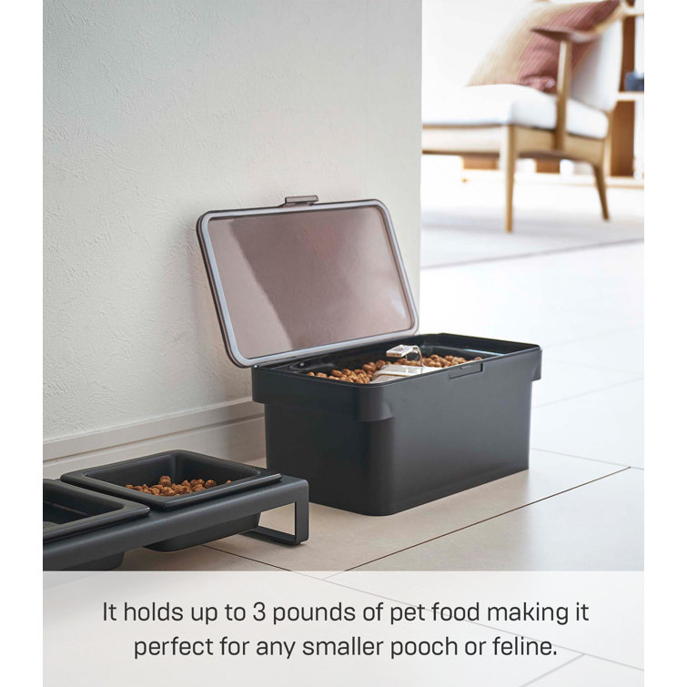 Black Airtight Plastic Pet Food Storage Container, 0.8 Gallon