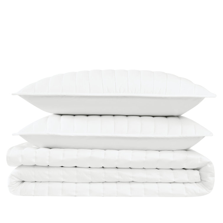 White Full Cotton Quilt Set with Polyfill