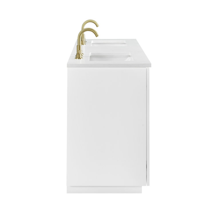 White Double Vanity with Calacatta Quartz Countertop and Gold Hardware