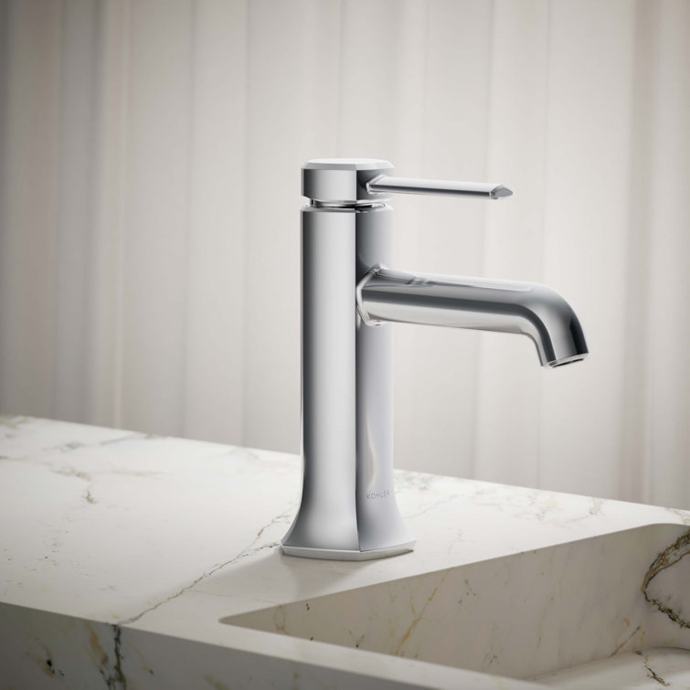 Polished Chrome Single-Handle Bathroom Sink Faucet with Drain Assembly