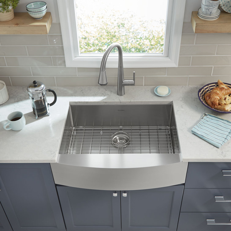 Suffolk 30-Inch Stainless Steel Farmhouse Sink with Drainboard