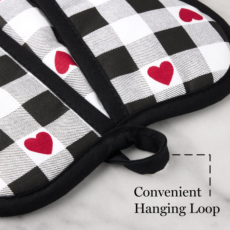 Heart-Shaped Gingham Pot Holders with Silicone Grip, 2-Pack