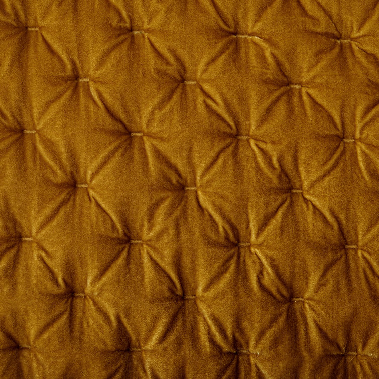 Saffron Velvet Queen Quilt Set with Standard Shams