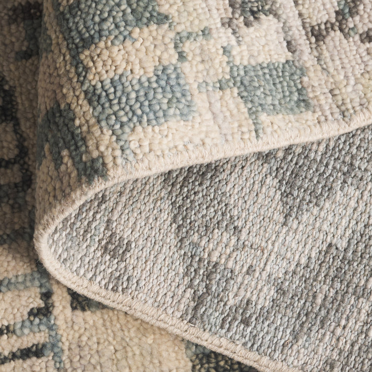 Gray Hand-Knotted Wool Rectangular 6' x 9' Rug