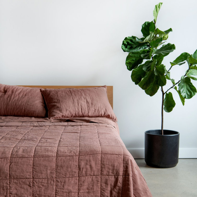 Clay Twin Microfiber Quilt Set