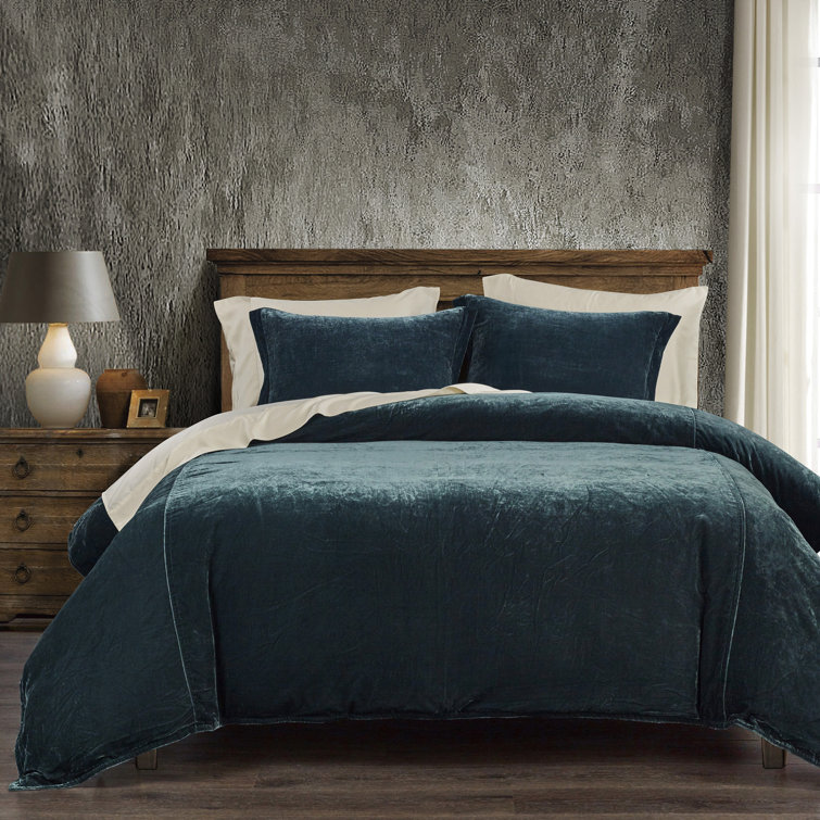 Storm Blue Velvet Queen Duvet Cover Set with Shams