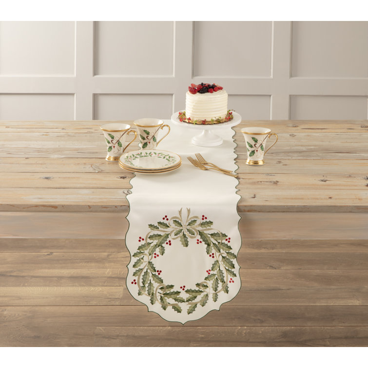 Cream Polyester Holiday Wreath Table Runner with Embroidery