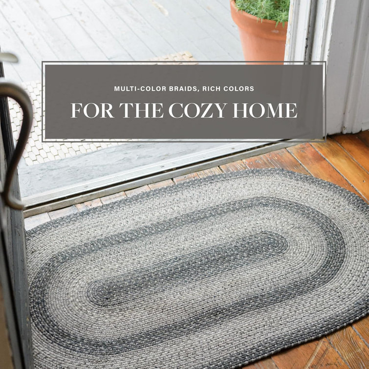 Flint Hill Gray and Black Braided 4' x 6' Rug