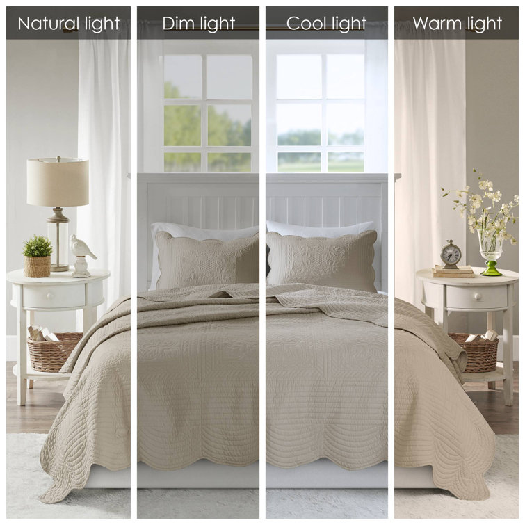 Beige King Microfiber Reversible Quilt Set with Scalloped Edges