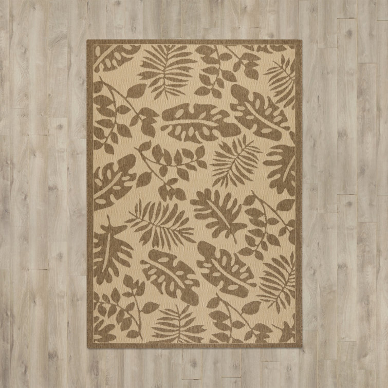 Luana Paradise Floral Tufted Viscose 92" x 64" Area Rug