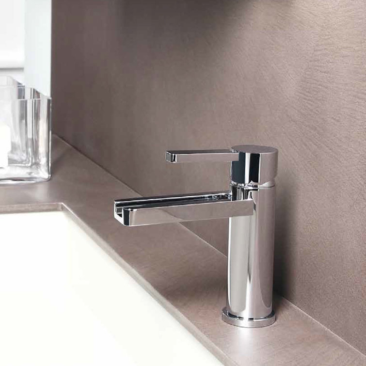Polished Chrome Modern Single-Handle Waterfall Bathroom Faucet