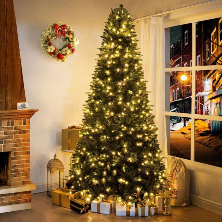 Traditional 4.5ft Prelit Artificial Christmas Tree with Warm Lights and Metal Stand