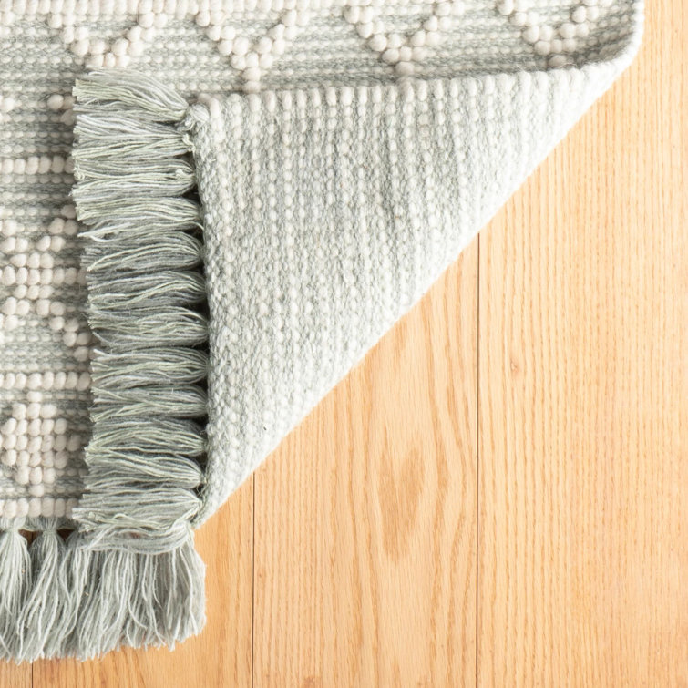 Ivory and Sage Handwoven Wool Cotton Runner Rug 2' 6" x 8'
