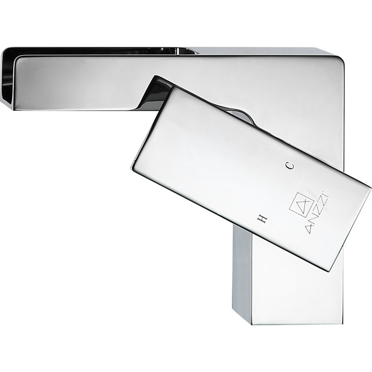 Polished Chrome Single-Handle Bathroom Faucet with Drain Assembly