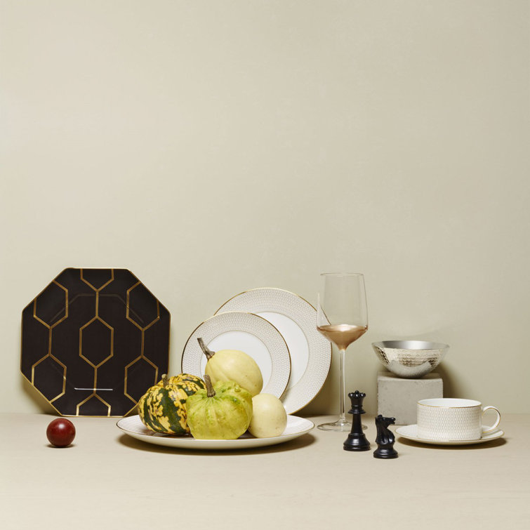 Gio Gold 8" Porcelain Salad Plate with Geometric Pattern