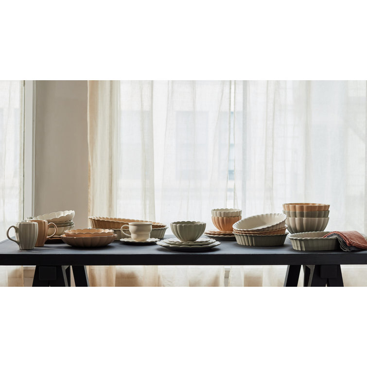 White Ceramic Scalloped Edge Microwave Safe Salad Bowls Set