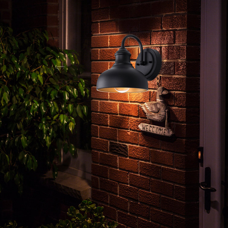 Black Iron 7-Inch Farmhouse Gooseneck Outdoor Wall Light