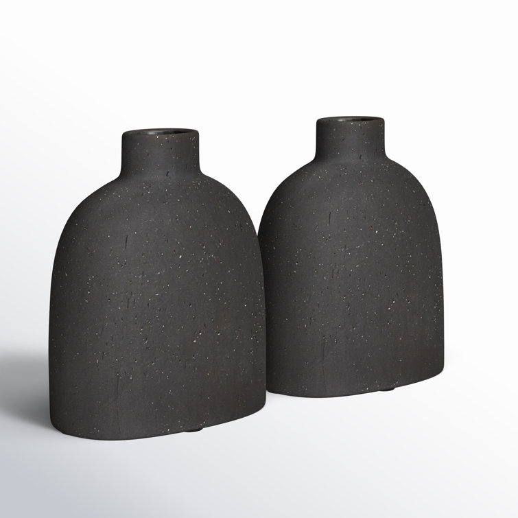 Handcrafted Black Ceramic Bud Table Vase