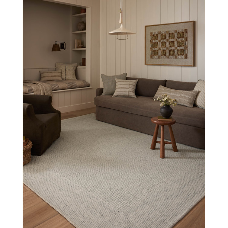 Hand-Tufted Ivory and Sky Wool Area Rug, 5' x 7'6"