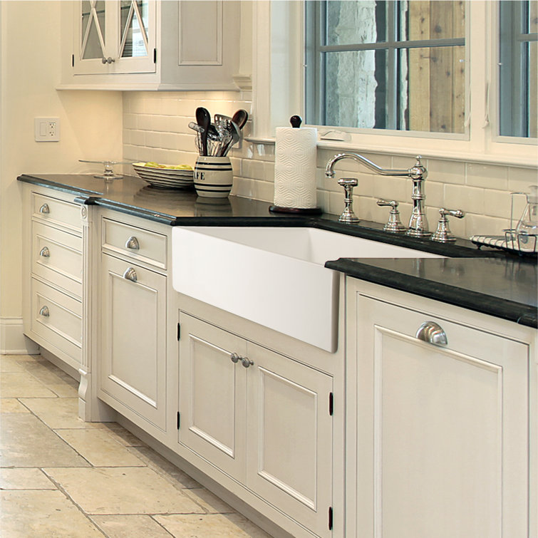 White Fireclay Farmhouse Apron Front Single Bowl Kitchen Sink