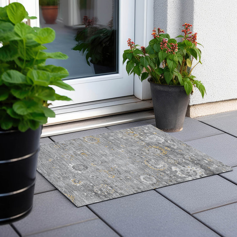 Gray Rectangular Machine Washable Synthetic Rug 30" x 20"